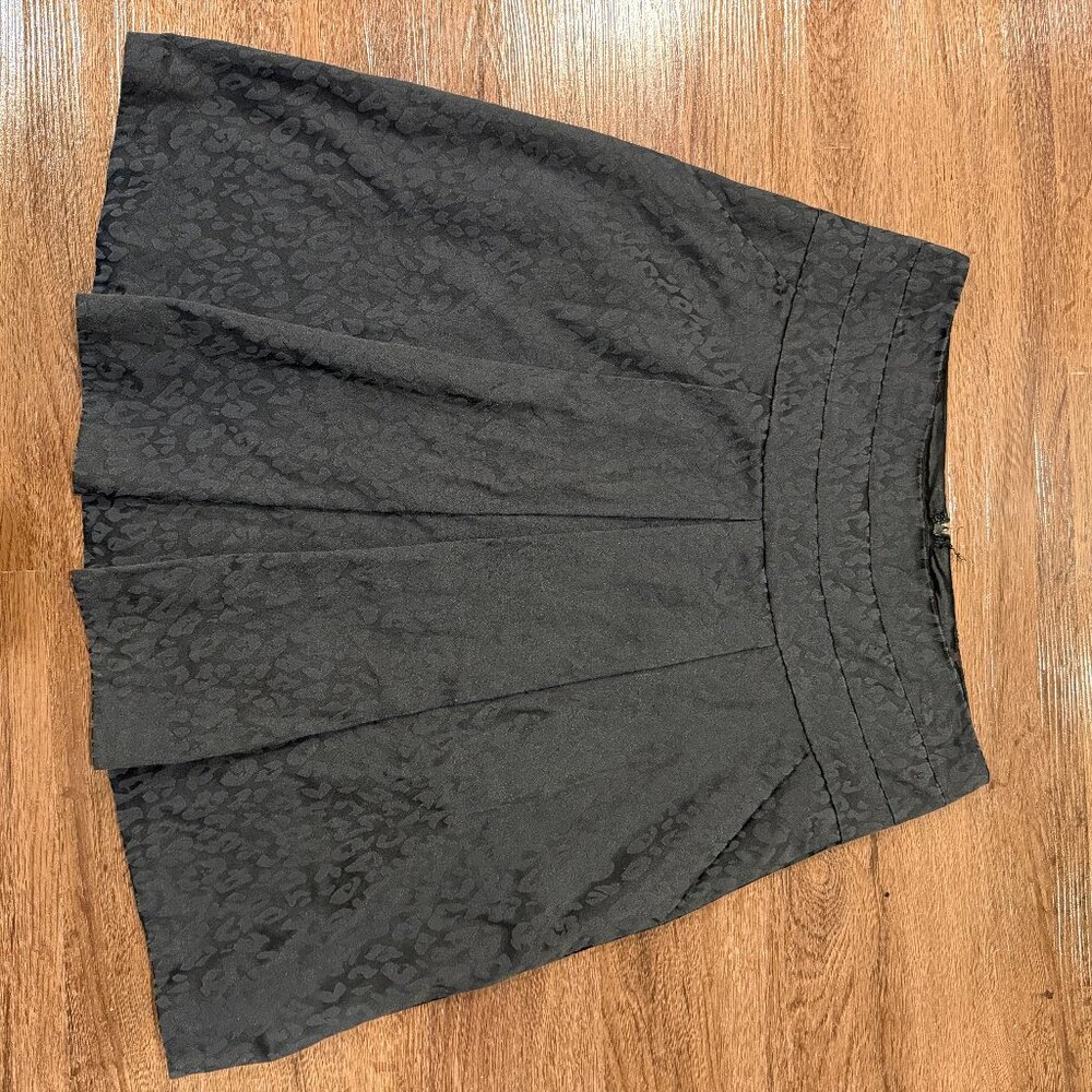 Tahari Black Cheetah Print Skirt
